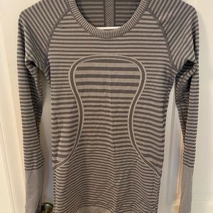 Lululemon swiftly tech long sleeve